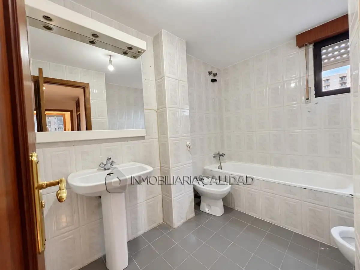 Appartement 64 m² à Burgos