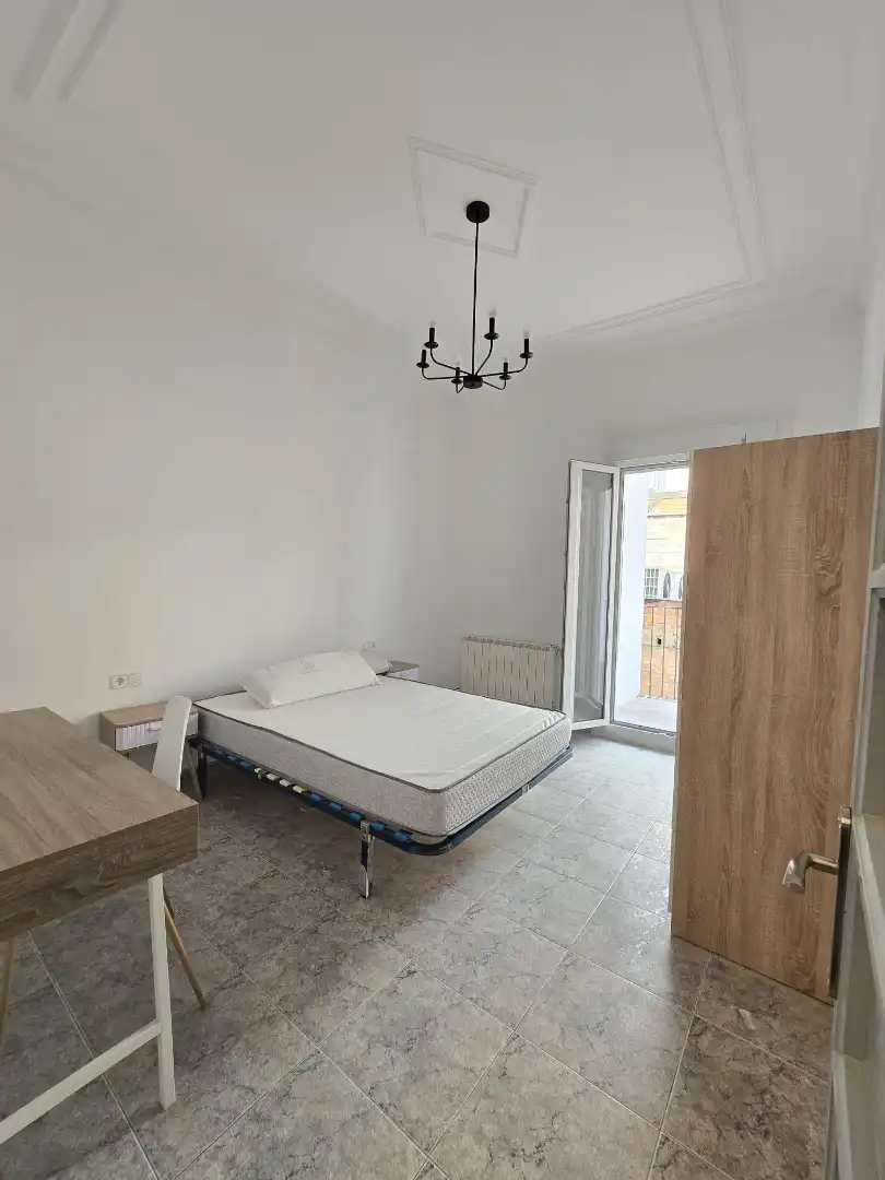 Habitación 135 m², Lérida