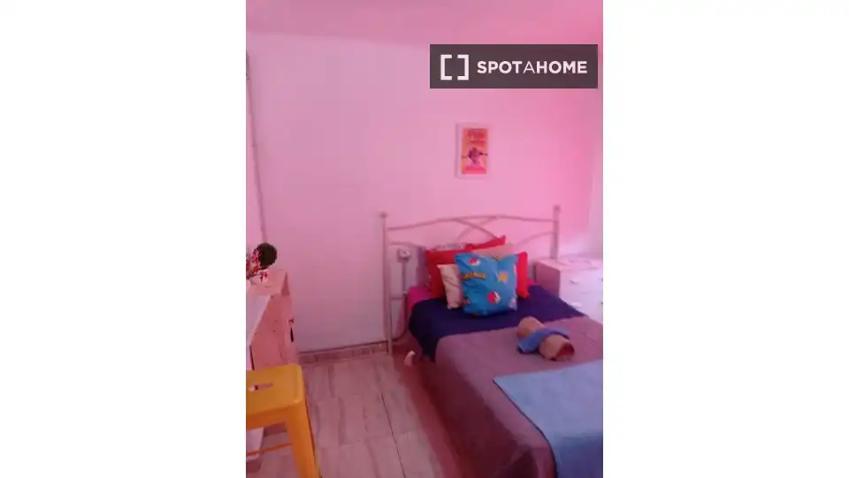 Habitación 104 m², Jaén