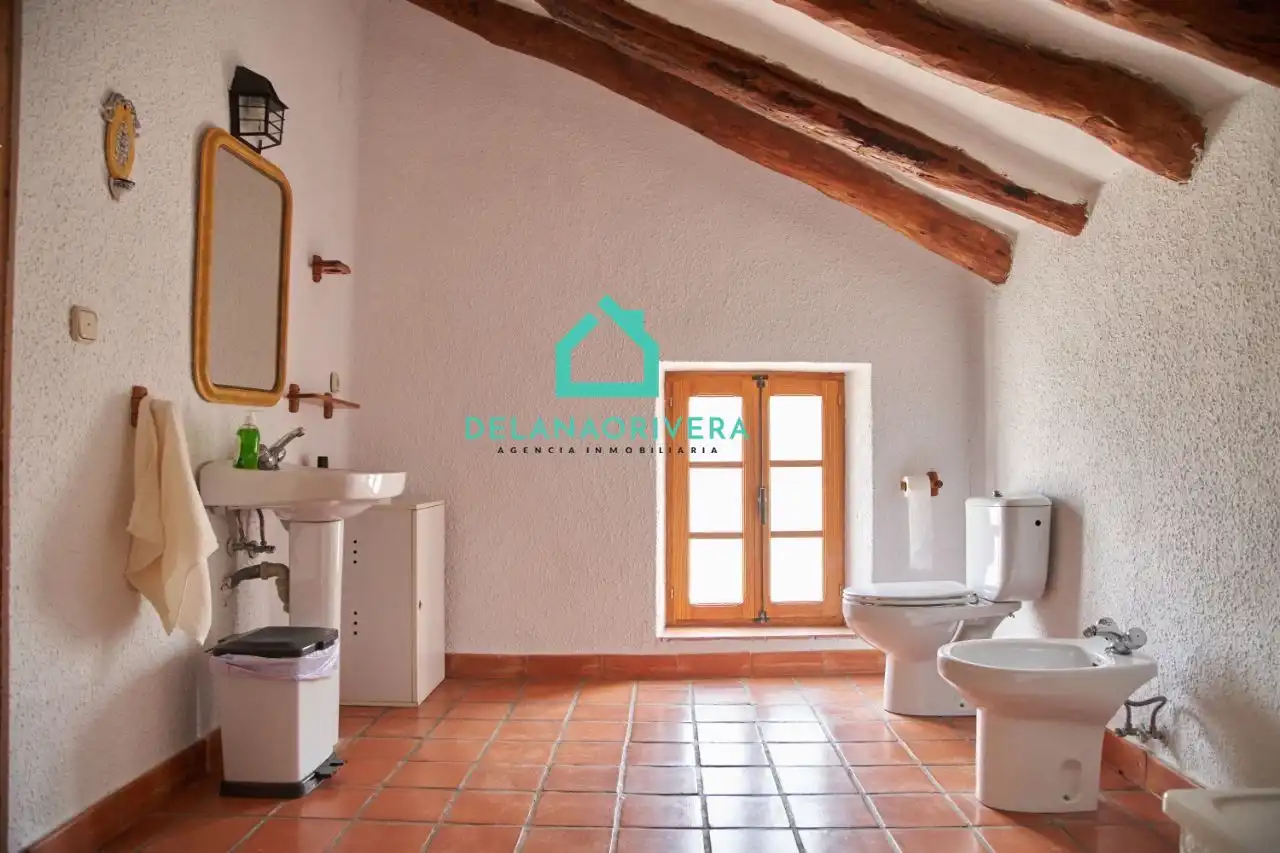Casa de 300 m² en Villamalea
