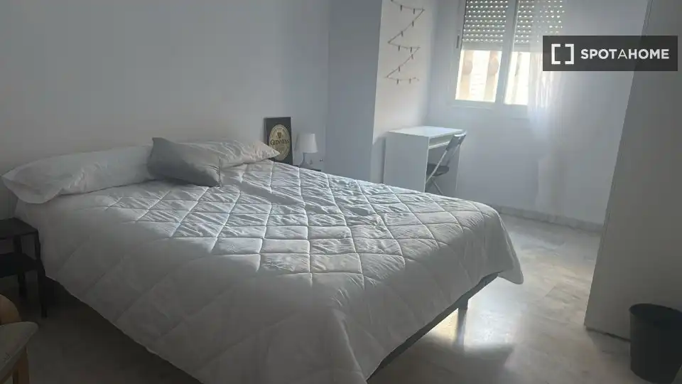 Habitación 138 m², Sevilla