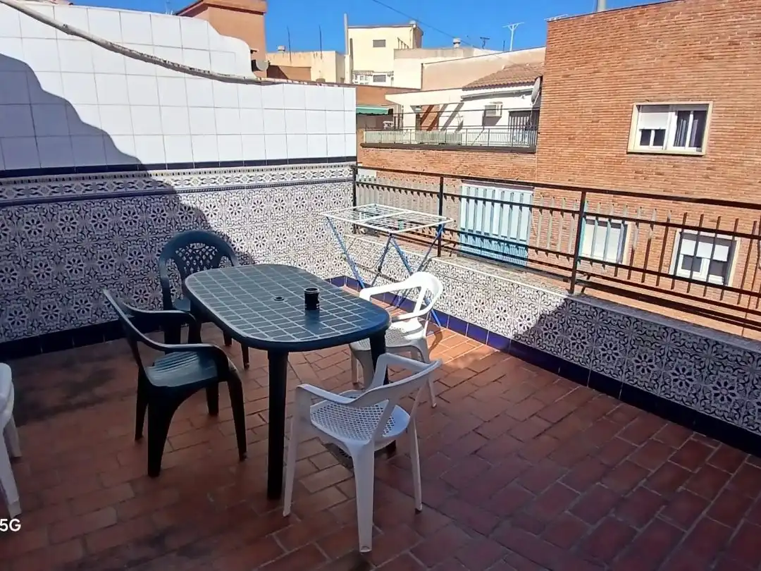Piso de 99 m² en Granada