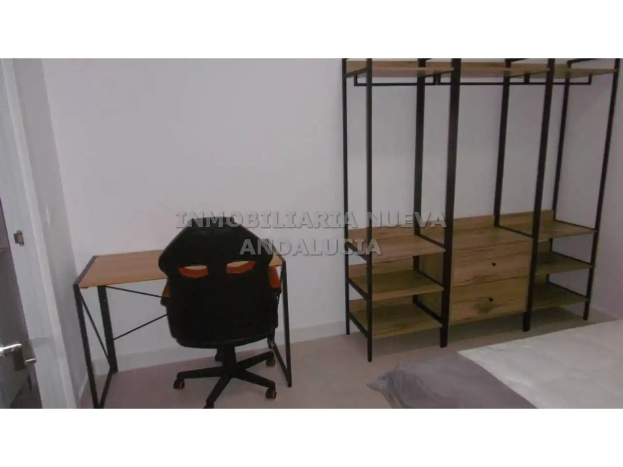 Piso de 90 m² en Almería