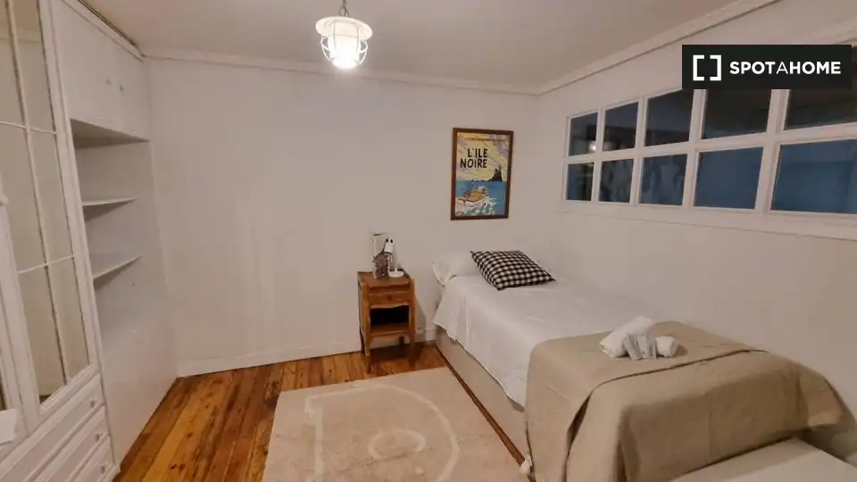 Habitación 131 m², Santander