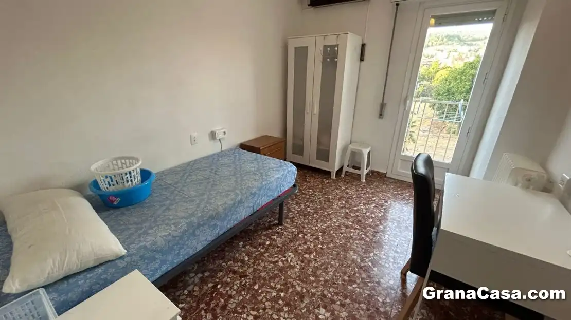 Habitació 100 m², Granada