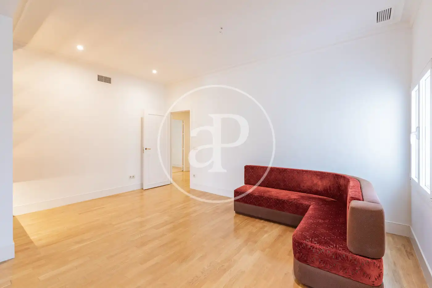 Flat 229 m² in Madrid