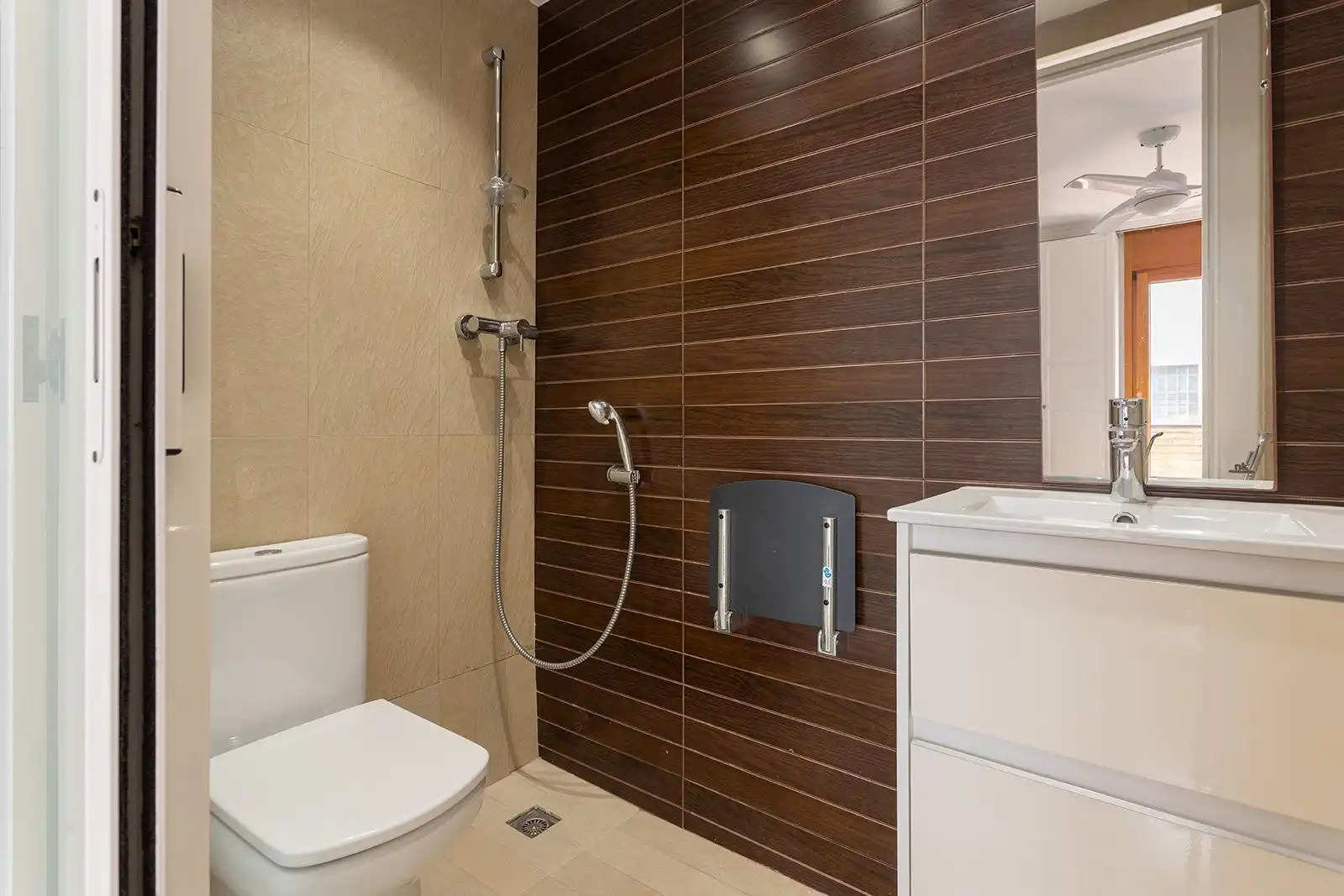 Casa 384 m² a l'Hospitalet de Llobregat