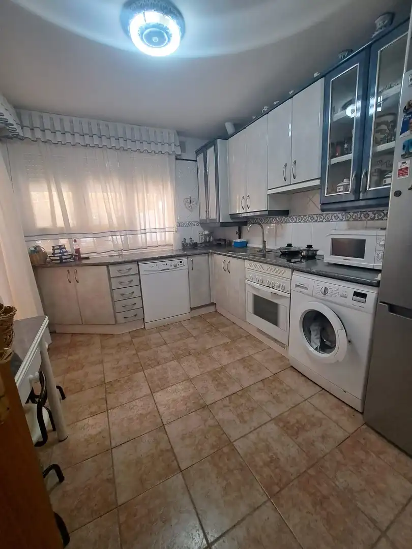 Casa de 250 m² en Ávila