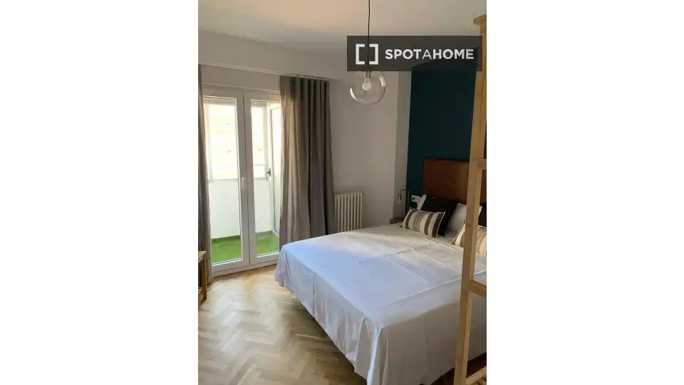 Habitación 81 m², Zaragoza