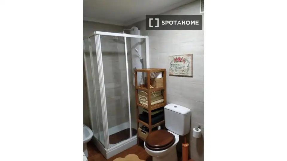 Habitación 35 m², Oviedo