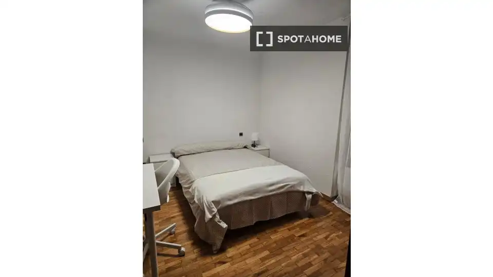 Habitación 155 m², Zaragoza