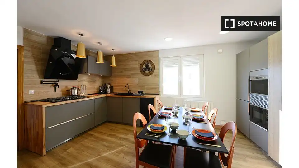 Habitación 115 m², Bilbao
