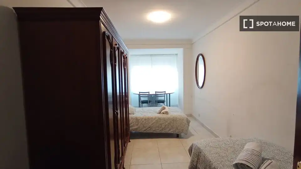 Habitación 81 m², Zaragoza