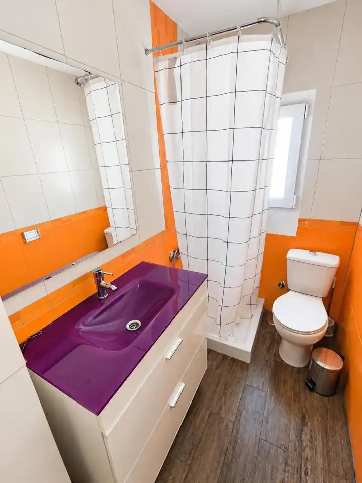 Flat 70 m² in Granada