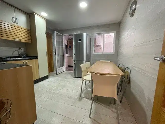 Habitación 115 m², Elche