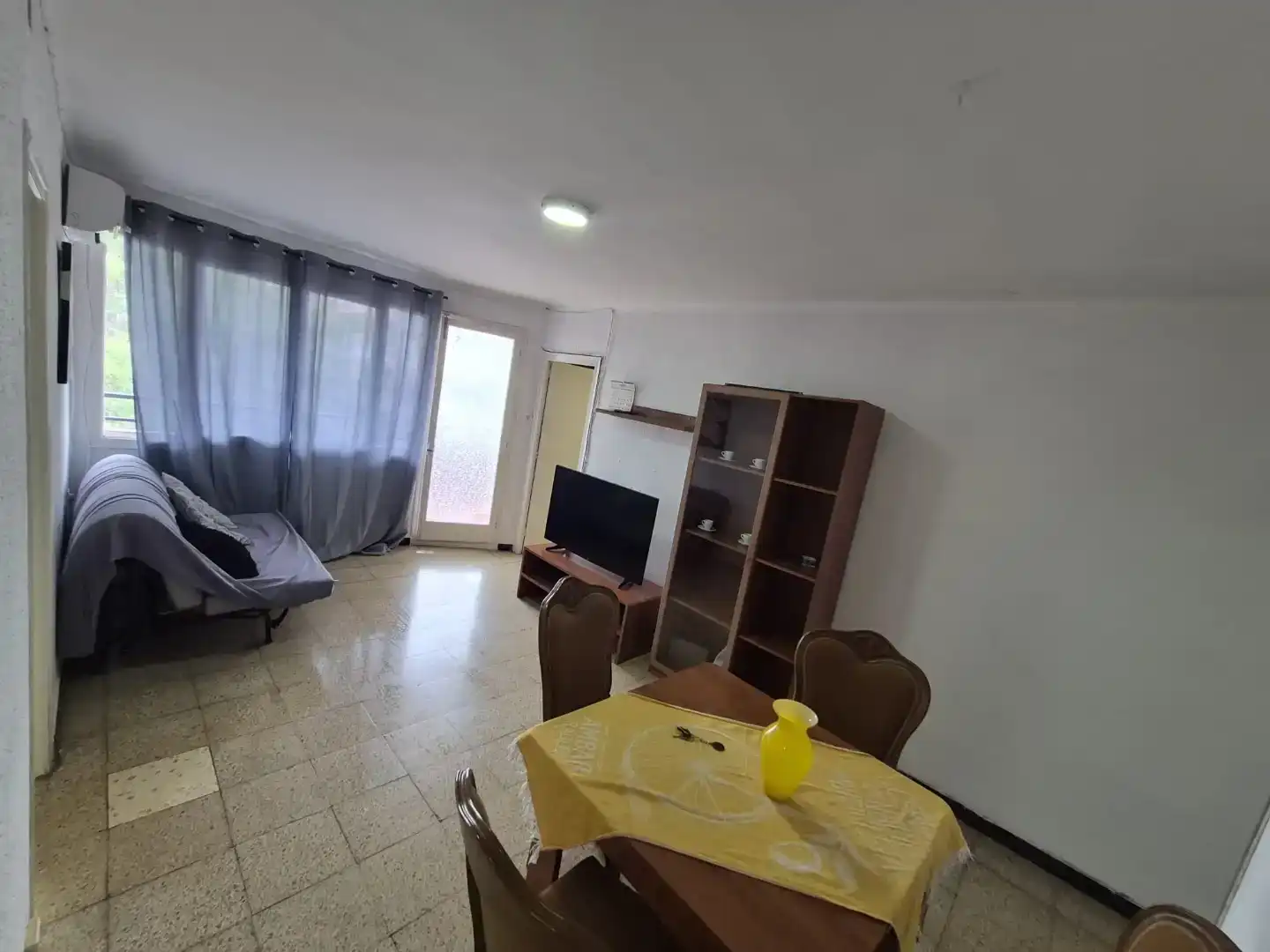 Habitación 9 m², Blanes