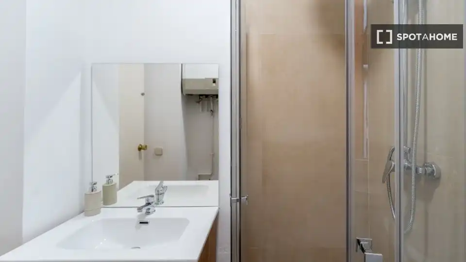 Chambre à louer, Madrid
