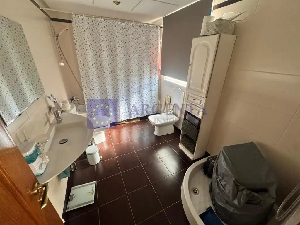 Piso de 180 m² en Cáceres