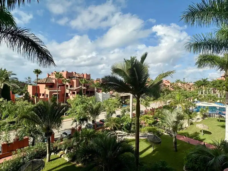 Pis de 130 m² a Estepona