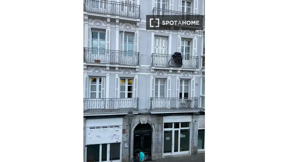 Habitación 161 m², Bilbao