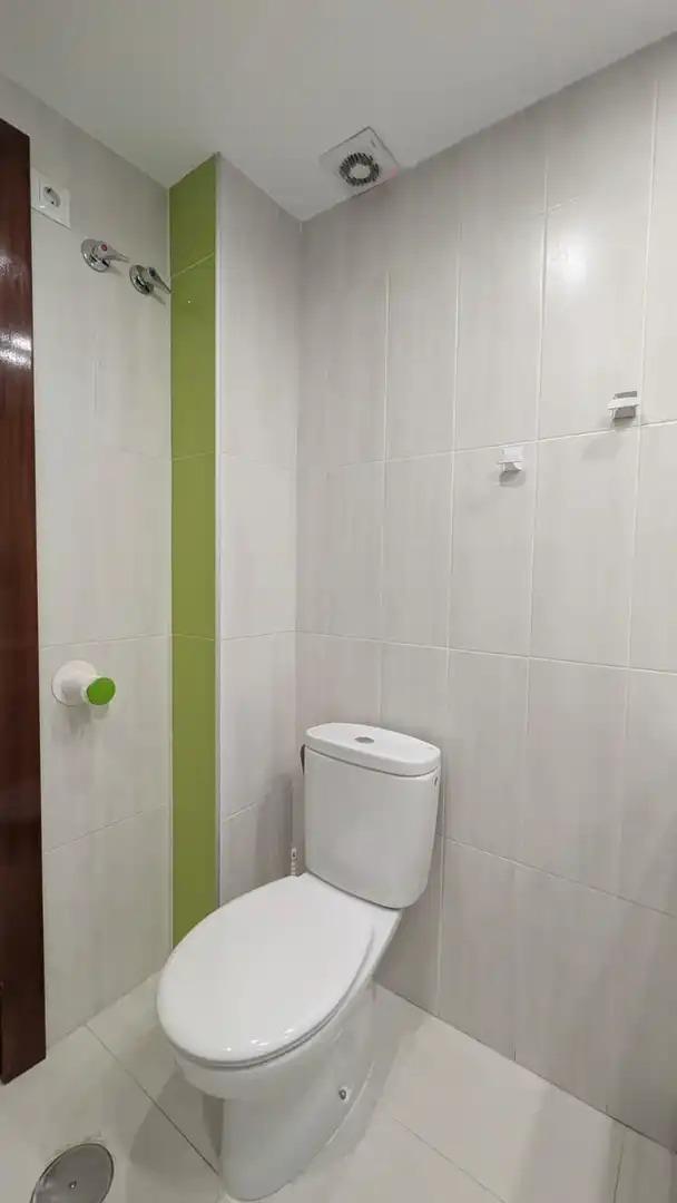 Flat 145 m² in Granada