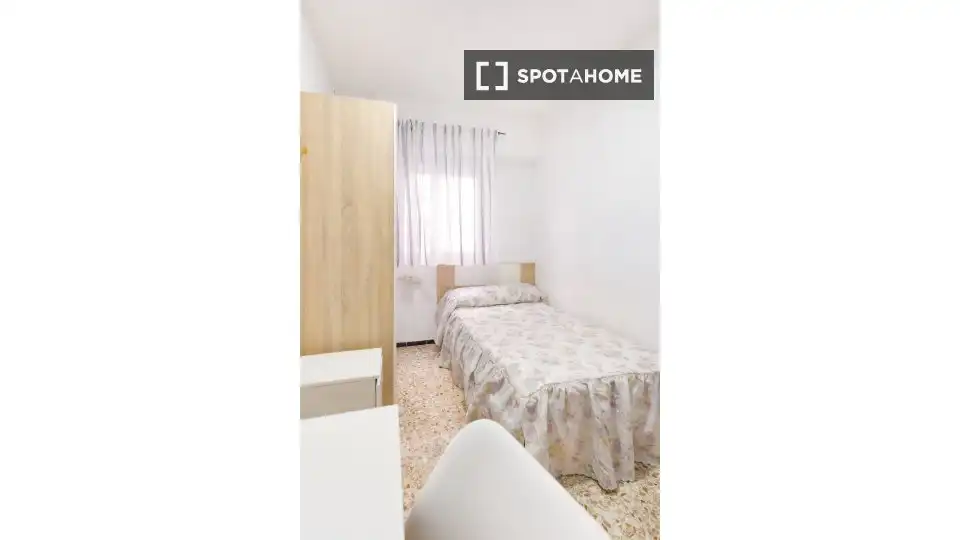 Habitación 95 m², Elche