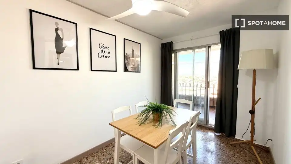 Habitación 200 m², Valencia