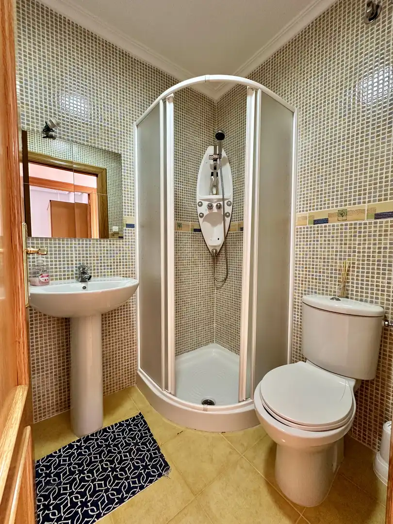 Casa de 180 m² en Aspe