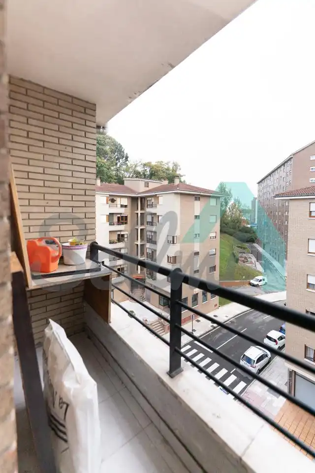 Wohnung 119 m² in Oviedo