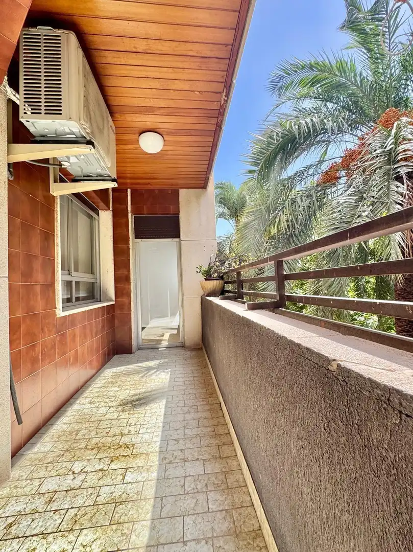 Appartamento 451 m² a Gandia