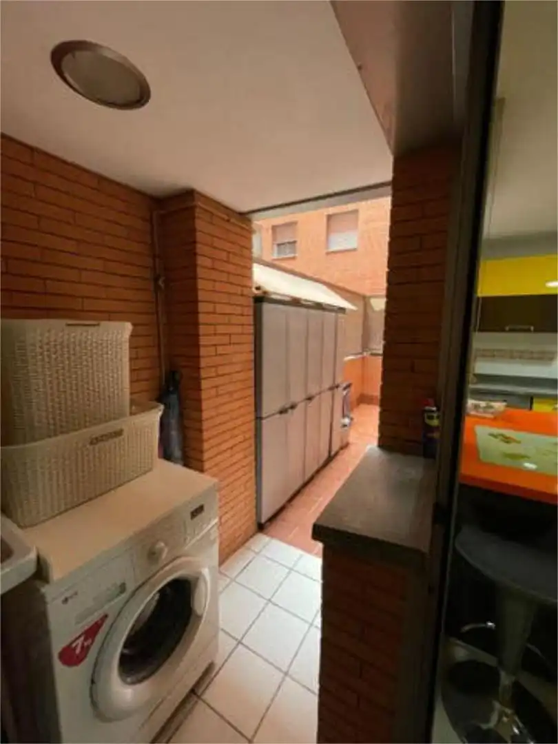 Piso de 90 m² en Almería