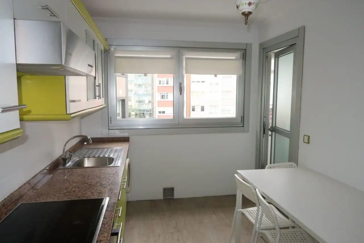 Flat 96 m² in A Coruña