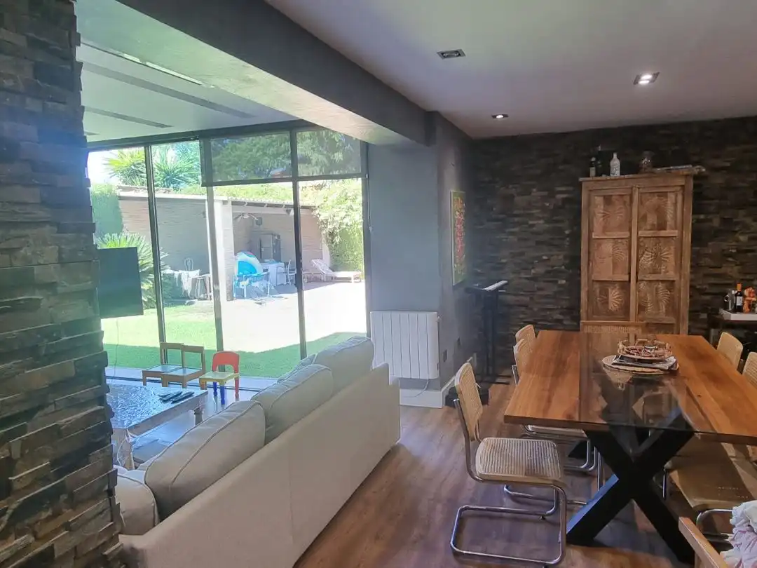 Casa de 248 m² en Palomares del Río