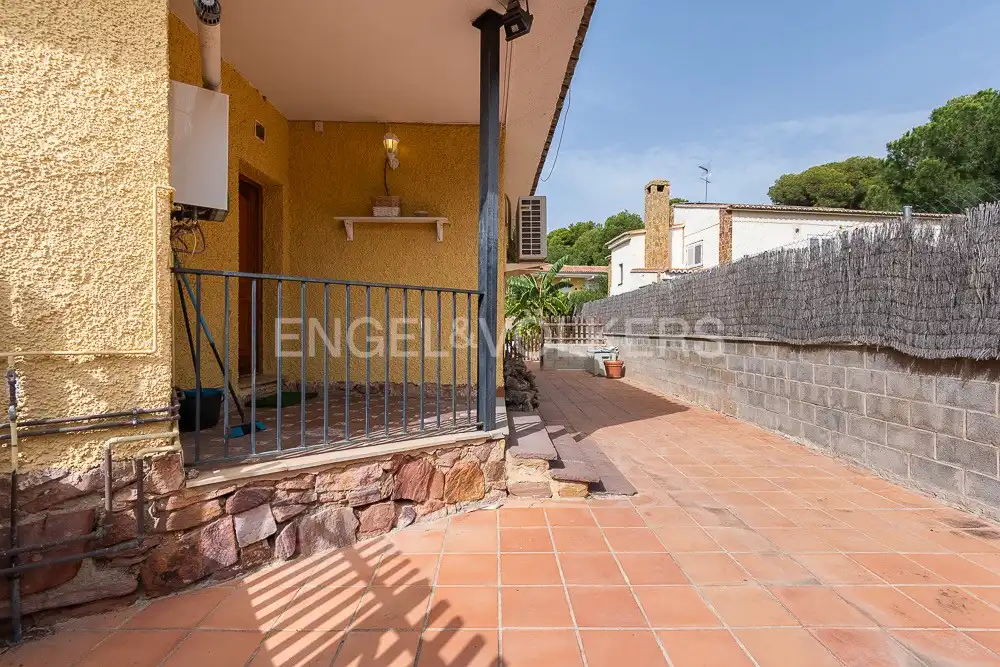 Casa de 250 m² a Nàquera