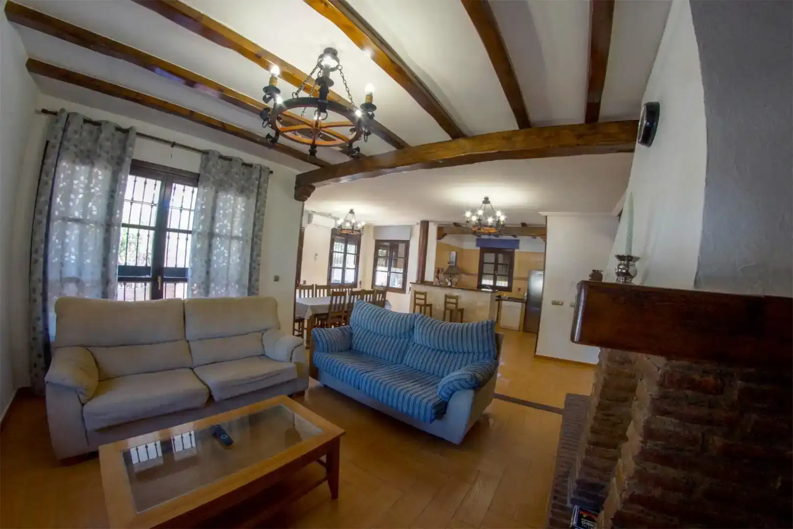 Piso de 170 m² en Almedinilla