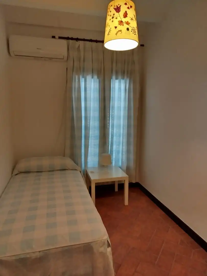 Casa de 120 m² en Sanlúcar la Mayor
