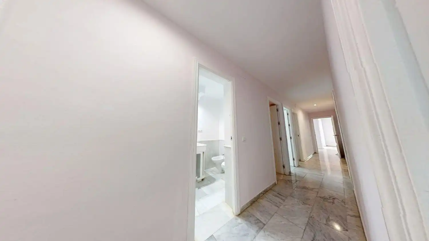 Casa de 370 m² en Mairena del Aljarafe