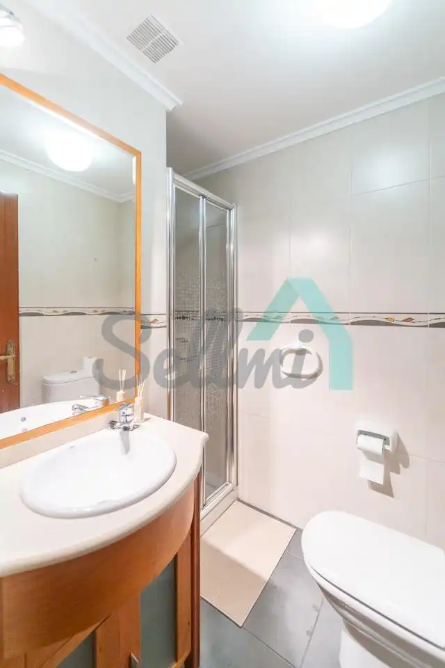 Piso de 107 m² en Oviedo