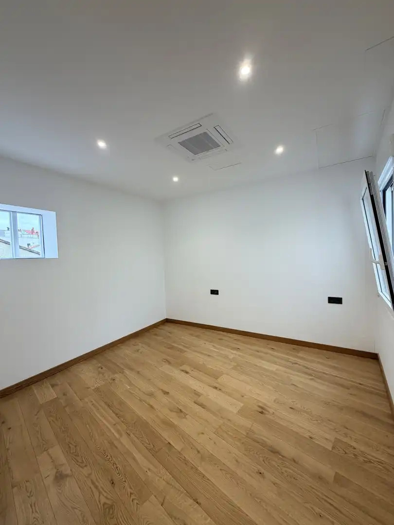 Pis de 50 m² a Ourense