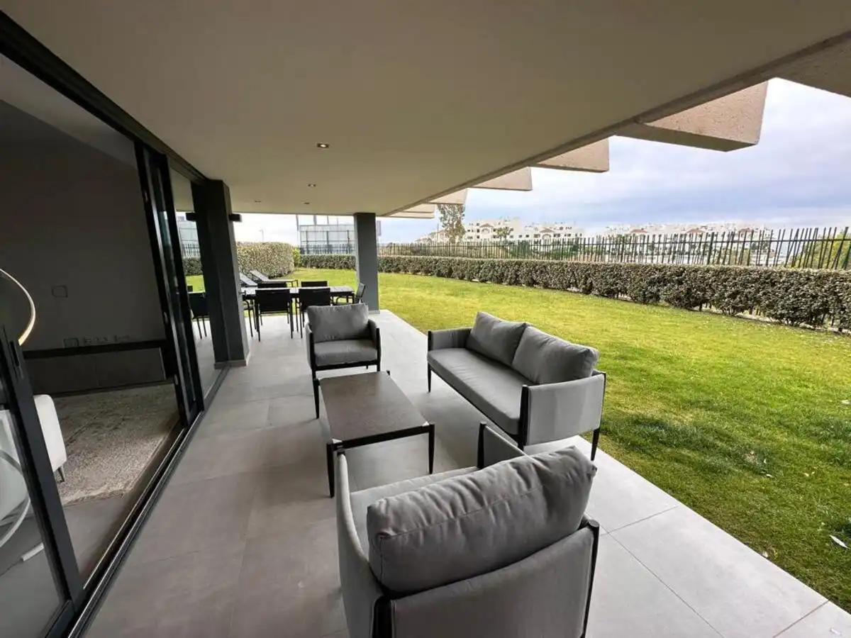Piso de 130 m² en Estepona