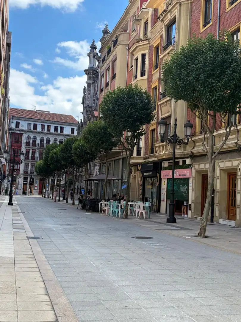 Piso de 75 m² en Oviedo