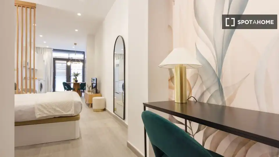 Habitación 46 m², Sevilla