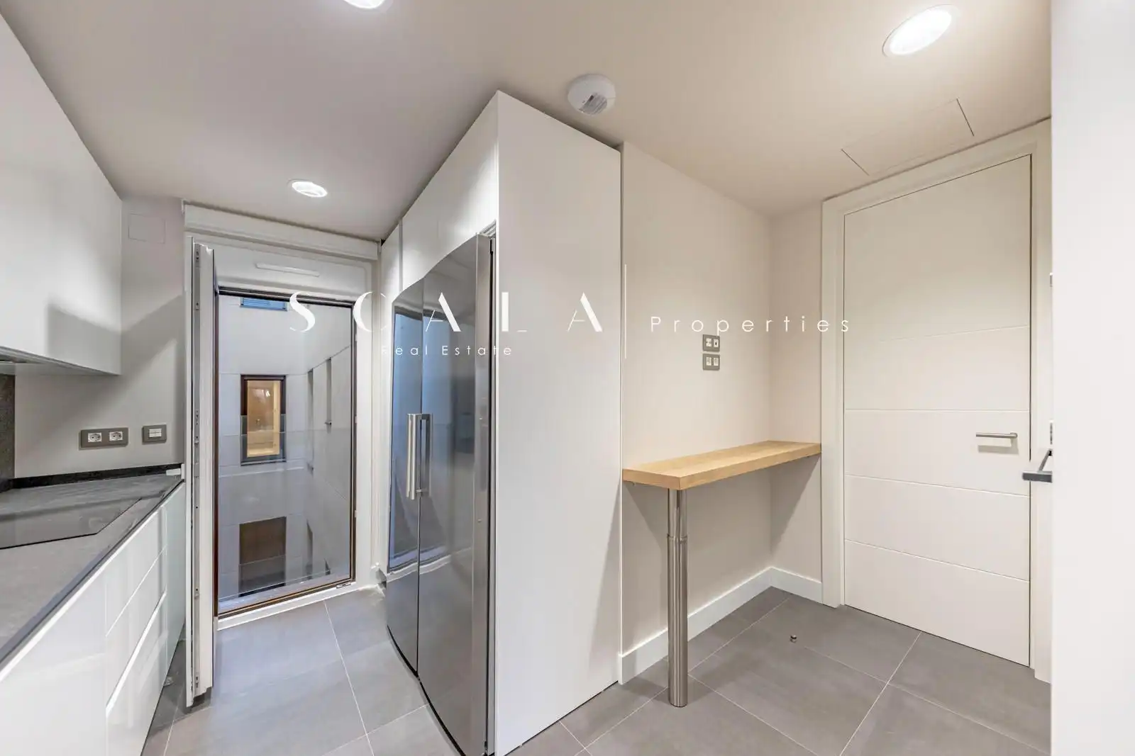 Appartamento 217 m² a Madrid
