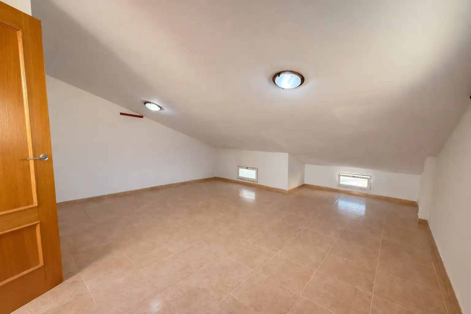 Casa de 250 m² en Moncófar