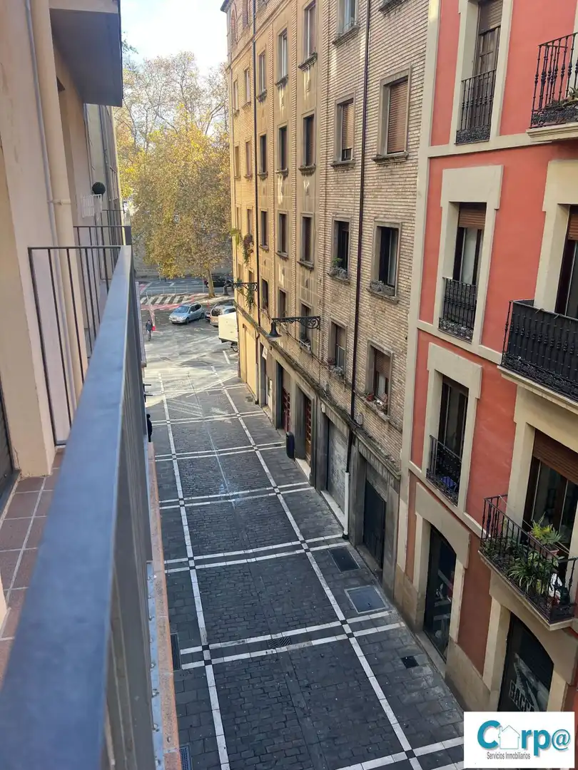 Pis de 65 m² a Pamplona