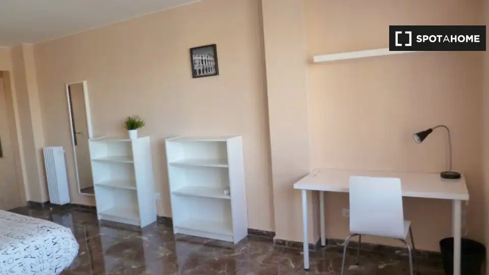 Habitación 115 m², Zaragoza