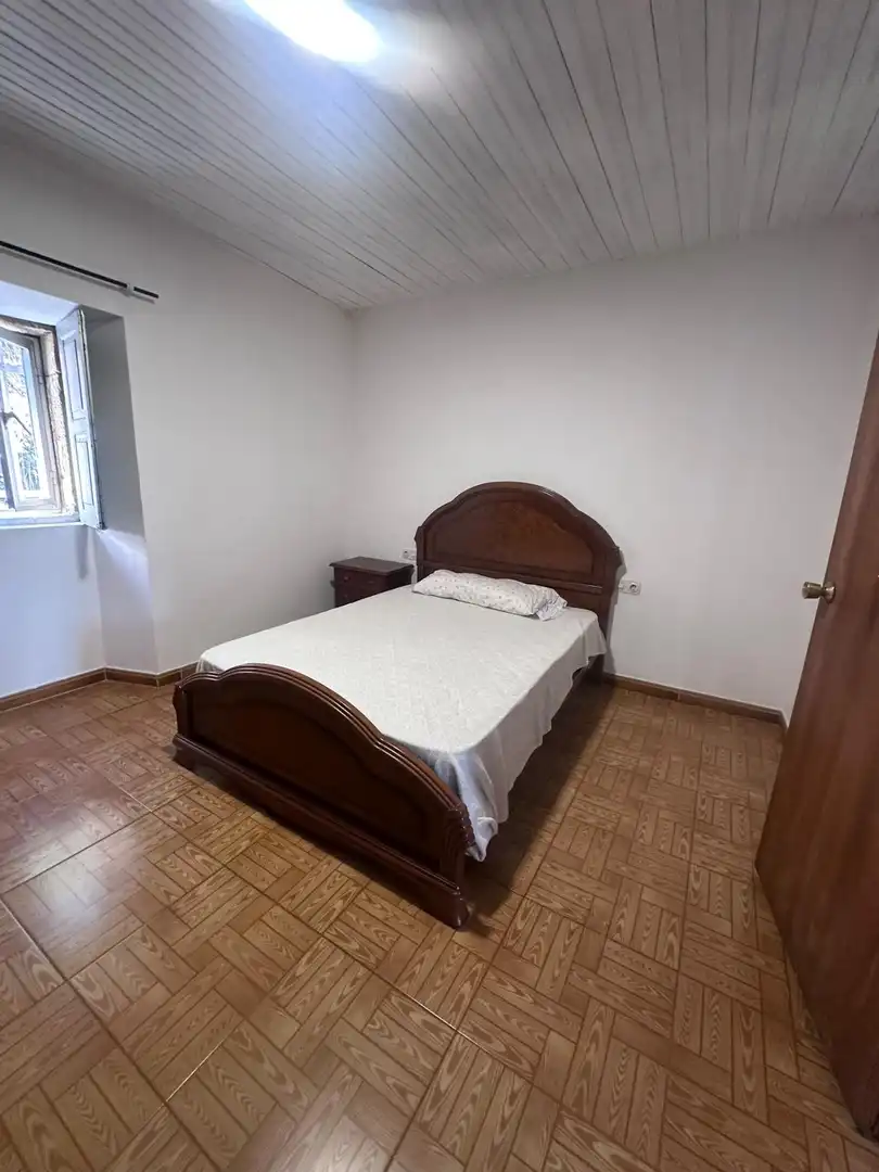 Piso de 95 m² en Parada de Sil