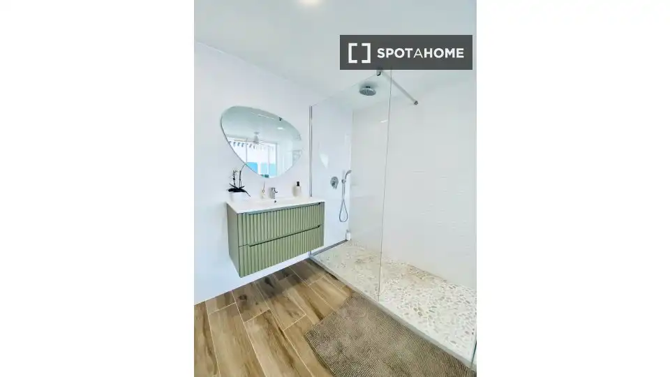 Habitación en alquiler, España