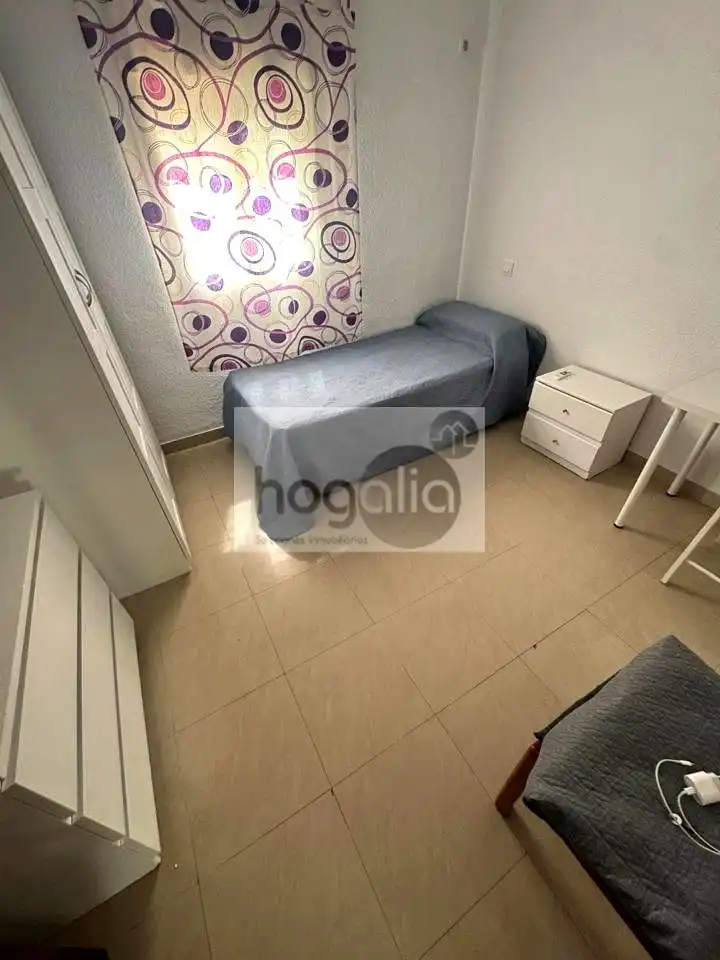 Piso de 65 m² en Sevilla