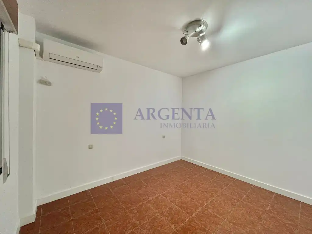 Casa de 160 m² en Malpartida de Cáceres